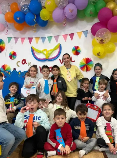Fiesta temática en Compis
